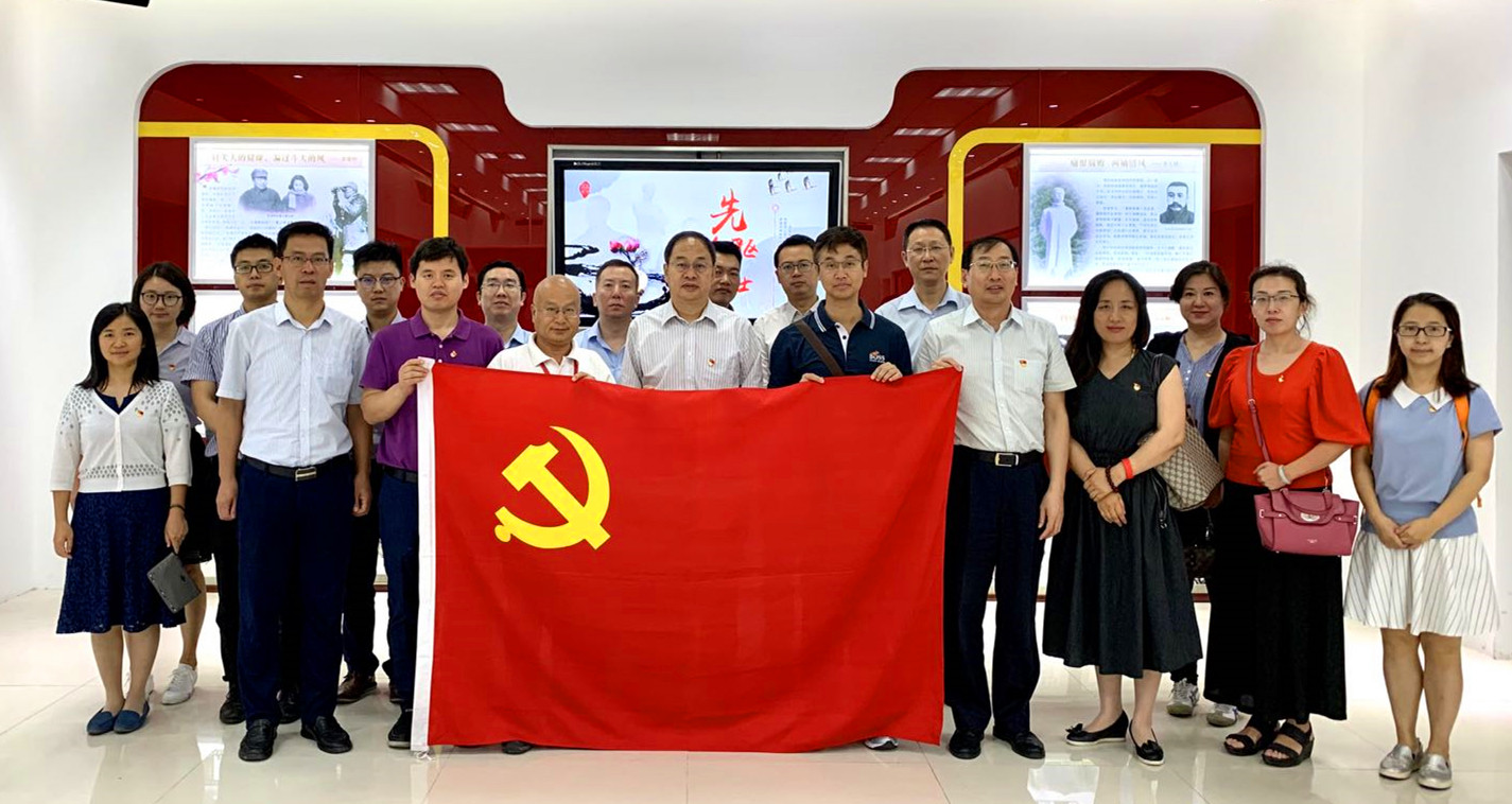 微信图片_20190822143227_副本.jpg